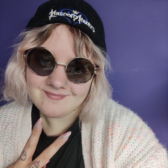 Meet your Posher, Jenna - Picture 5 of 5